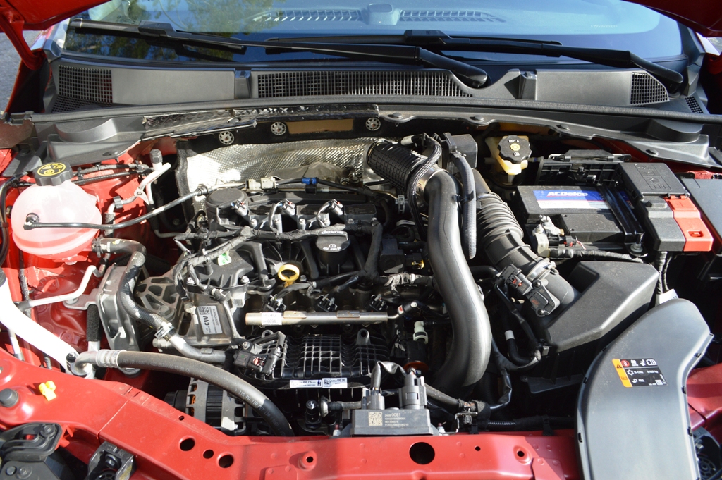 Avaliação: Chevrolet Onix RS Turbo 2021