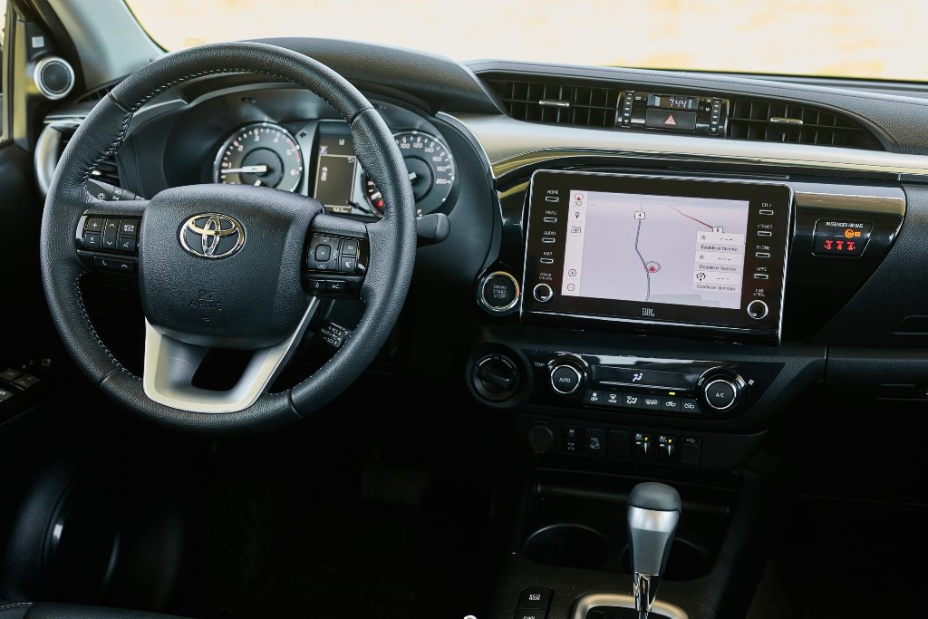 Lançamento: Picape média Toyota Hilux 2021