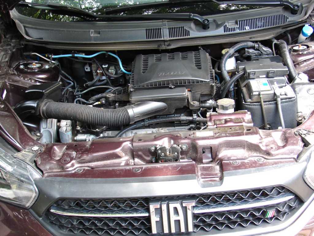 Motor Avaliação: Fiat Cronos Drive 1.3 Flex manual 
