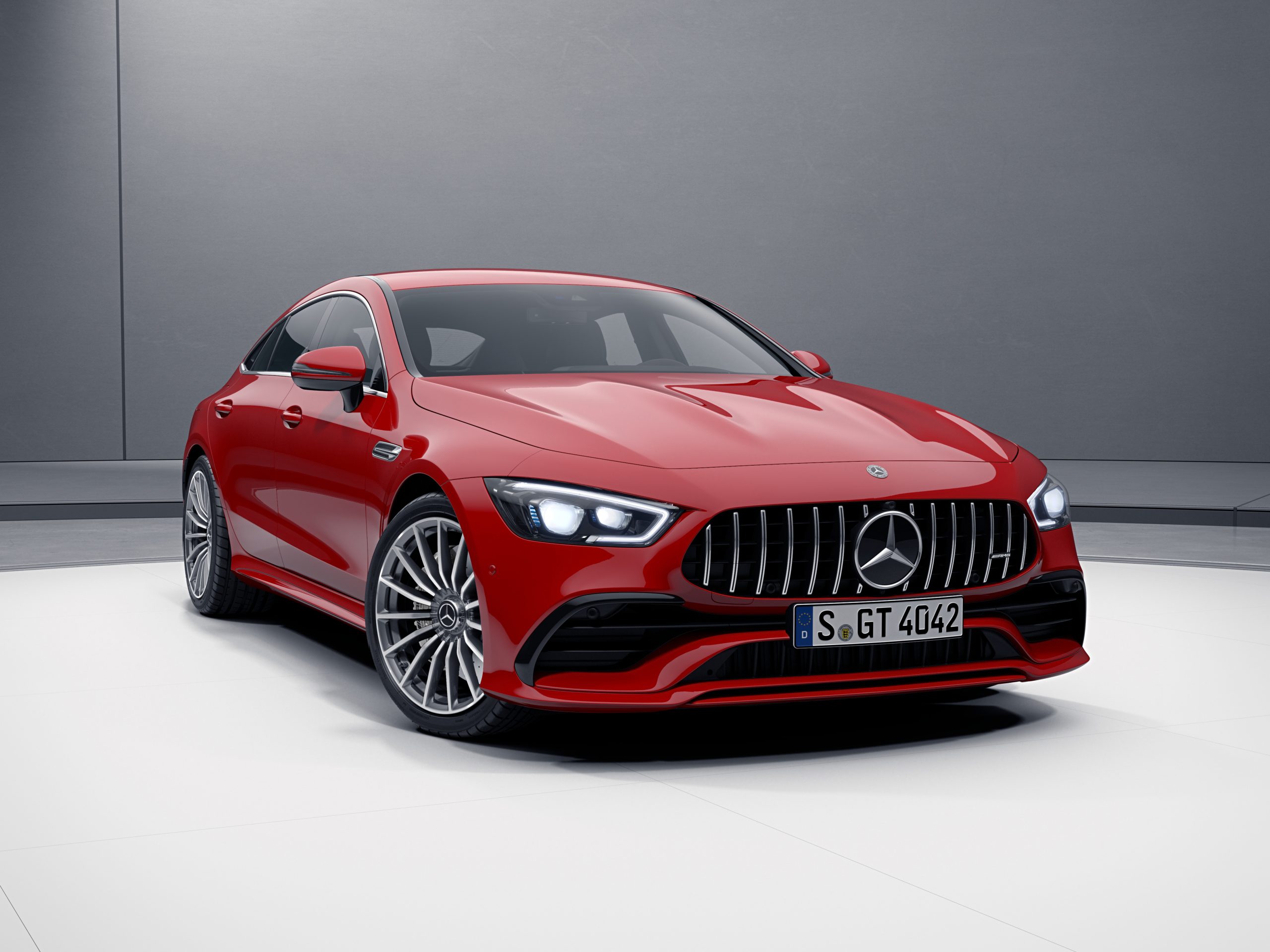 Lançamento: Novo Mercedes-AMG GT 43 edição limitada
