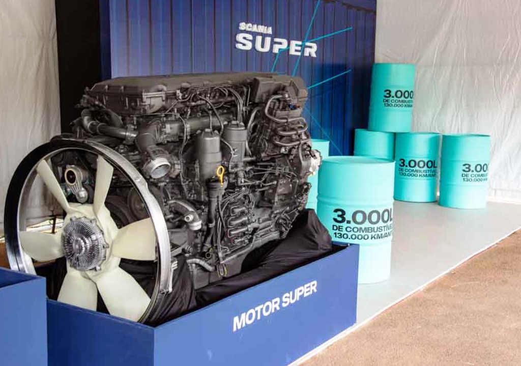 Scania lança linha Super com motor mais econômico -Novo motor