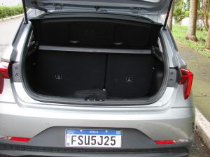 Avaliação: Novo Hyundai HB20 2023 Platinum Plus- Porta-malas