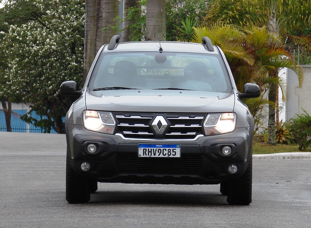 Avaliação: Renault Oroch Outsider TCe 2023