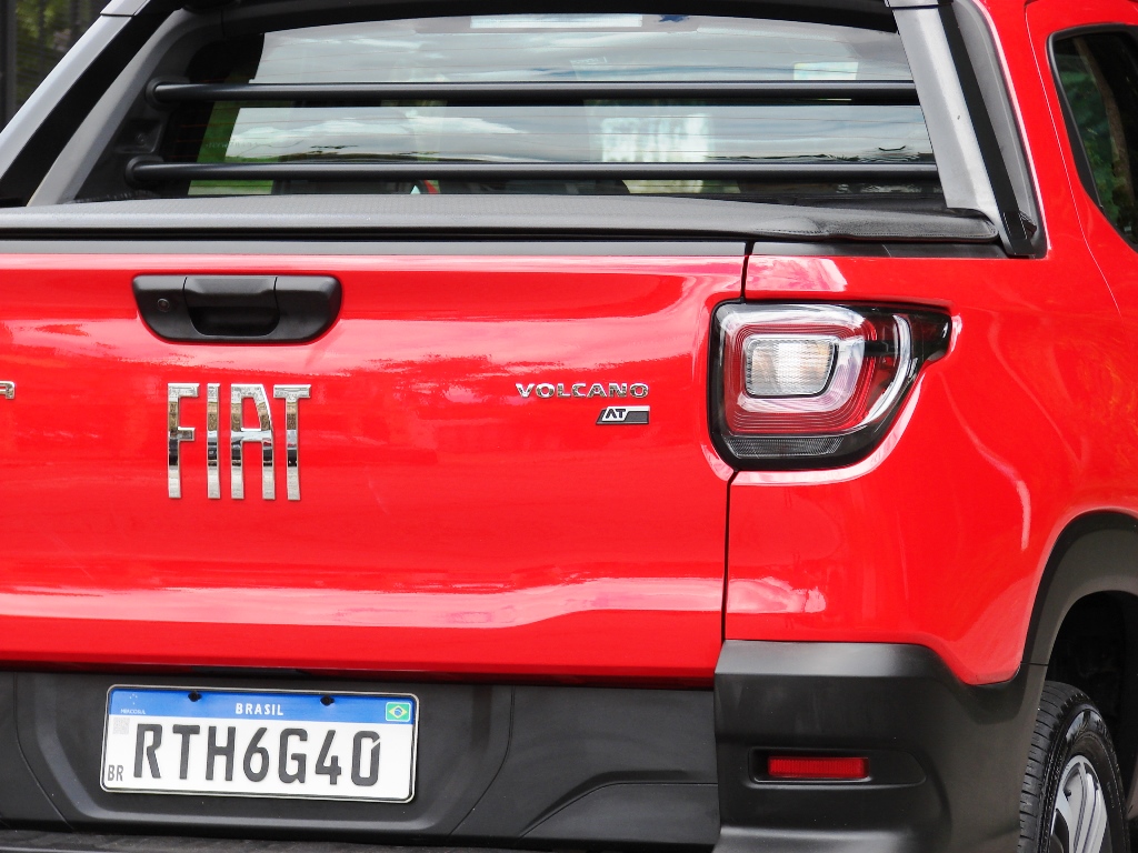 Avaliação: Fiat Strada Volcano Automática 