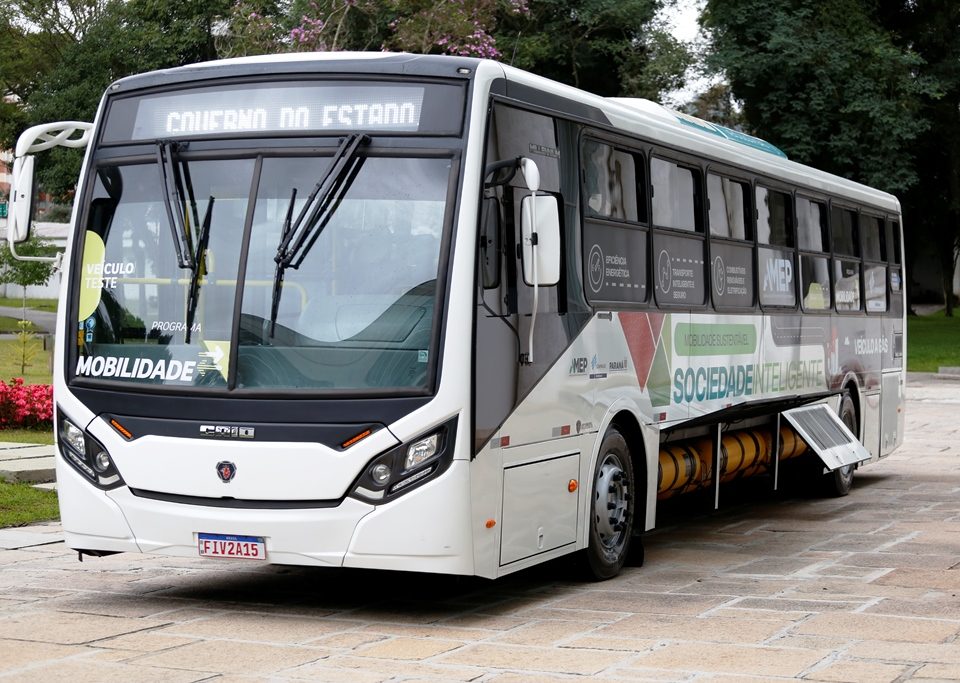 Ônibus movido a GNV em Curitiba