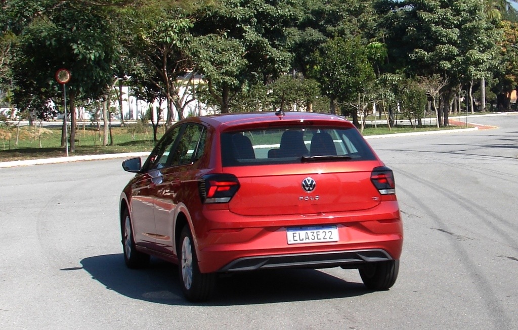 Avaliação: Novo VW Polo Comfortline TSI 170 2023