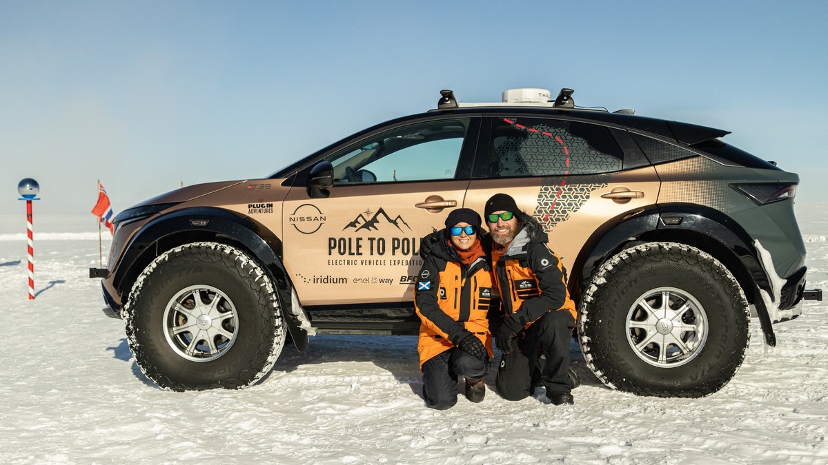 Expedição de Polo a Polo em veículo 100% elétrico chega ao Polo Sul