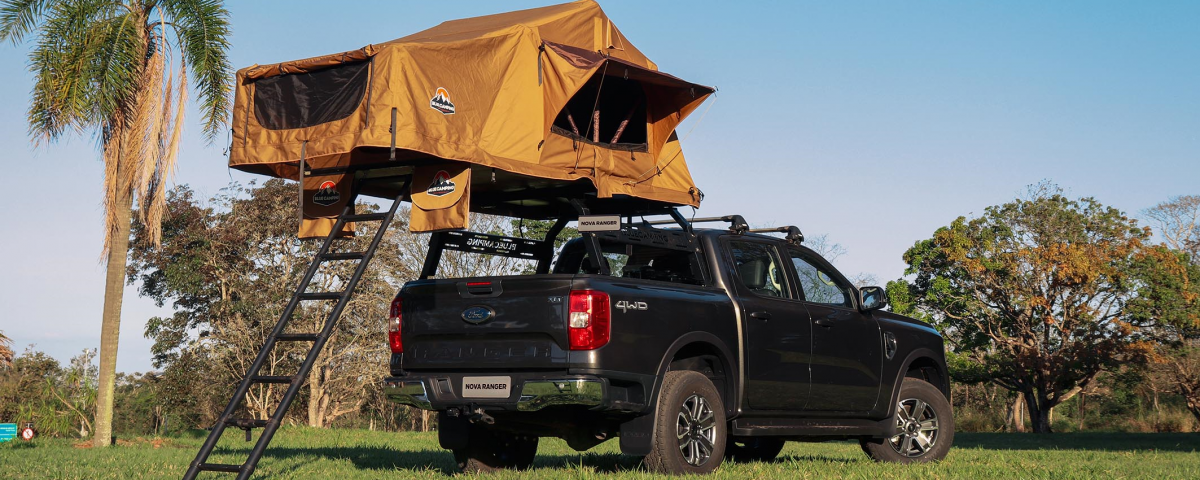 Ranger com barraca de camping como equipamento opcional