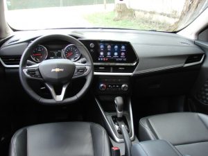 Avaliação: Diferenças Nova Chevrolet Montana RS e Montana Premier 2024 Painel nova Montana Premier