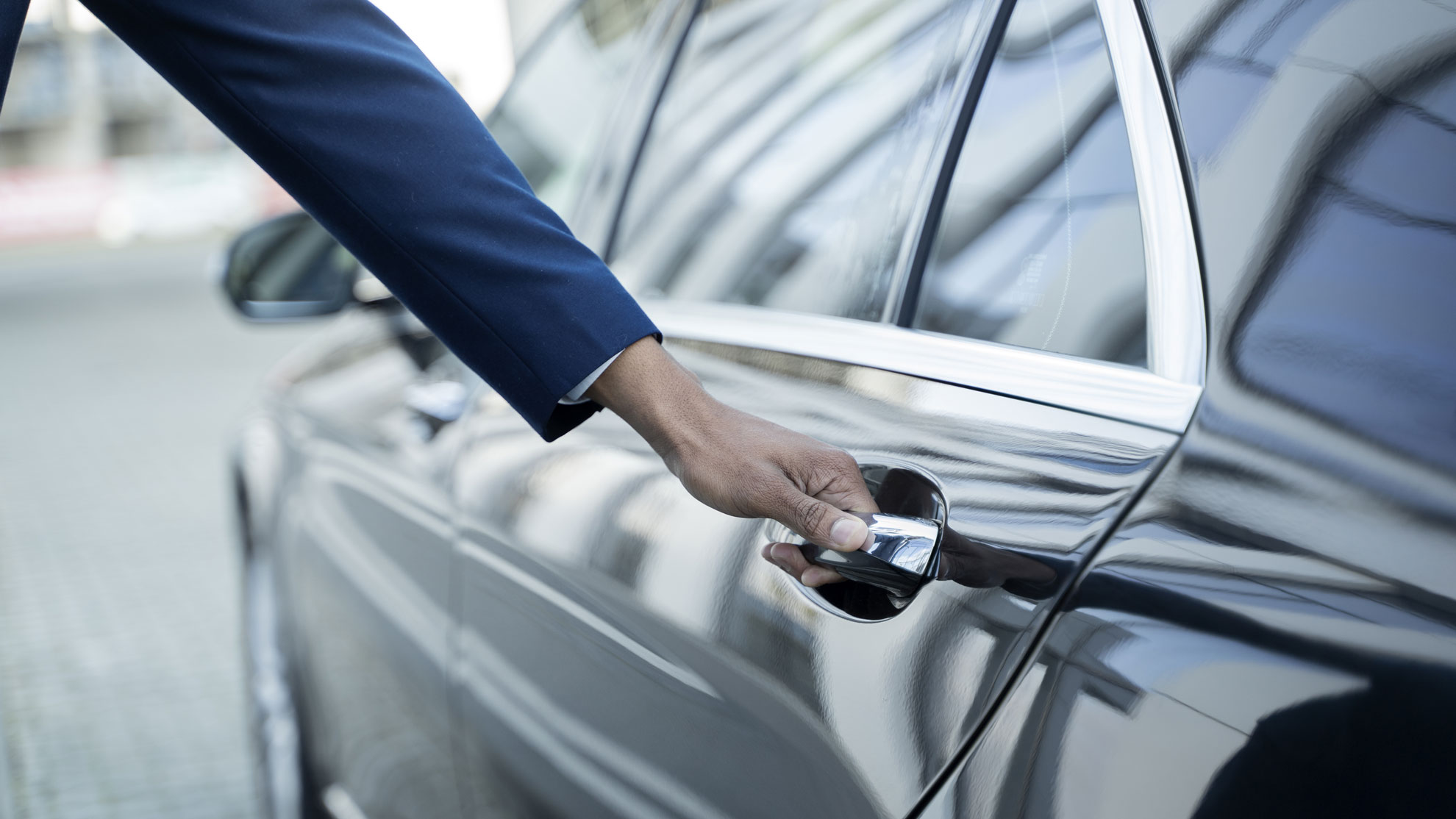PL define normas para transportes digitais como Uber, 99 e InDrive