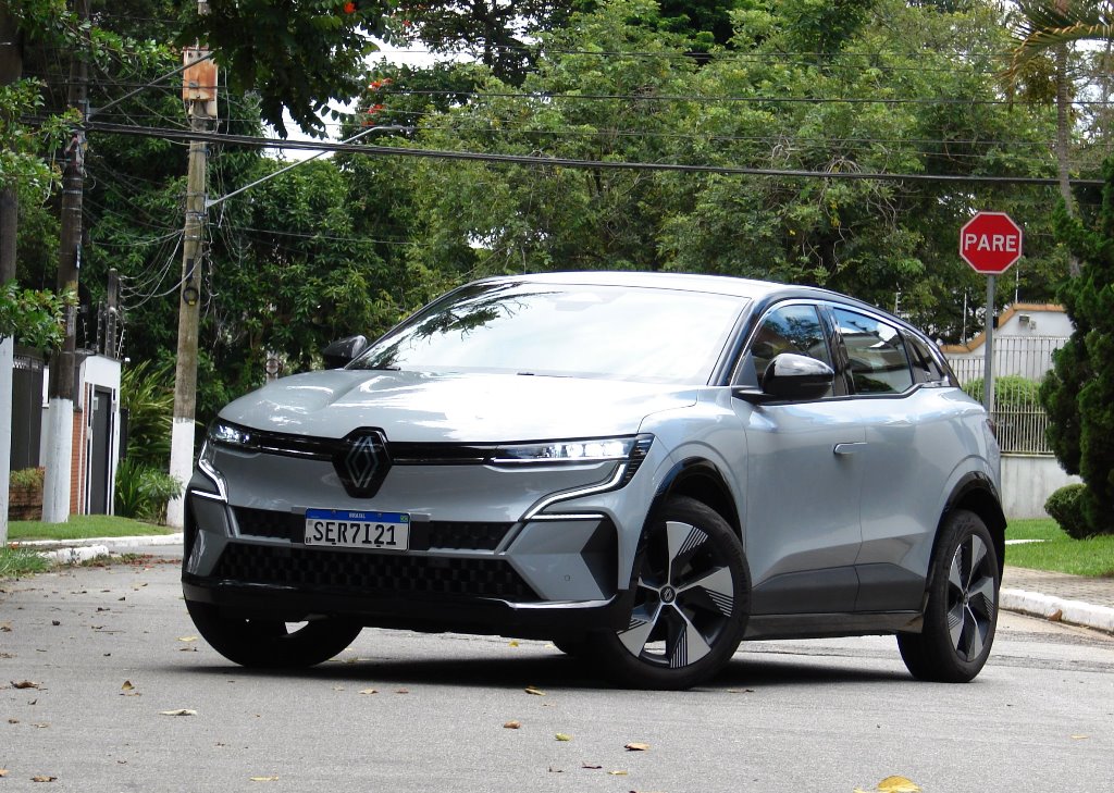 Avaliação: Renault Megane E-Tech elétrico