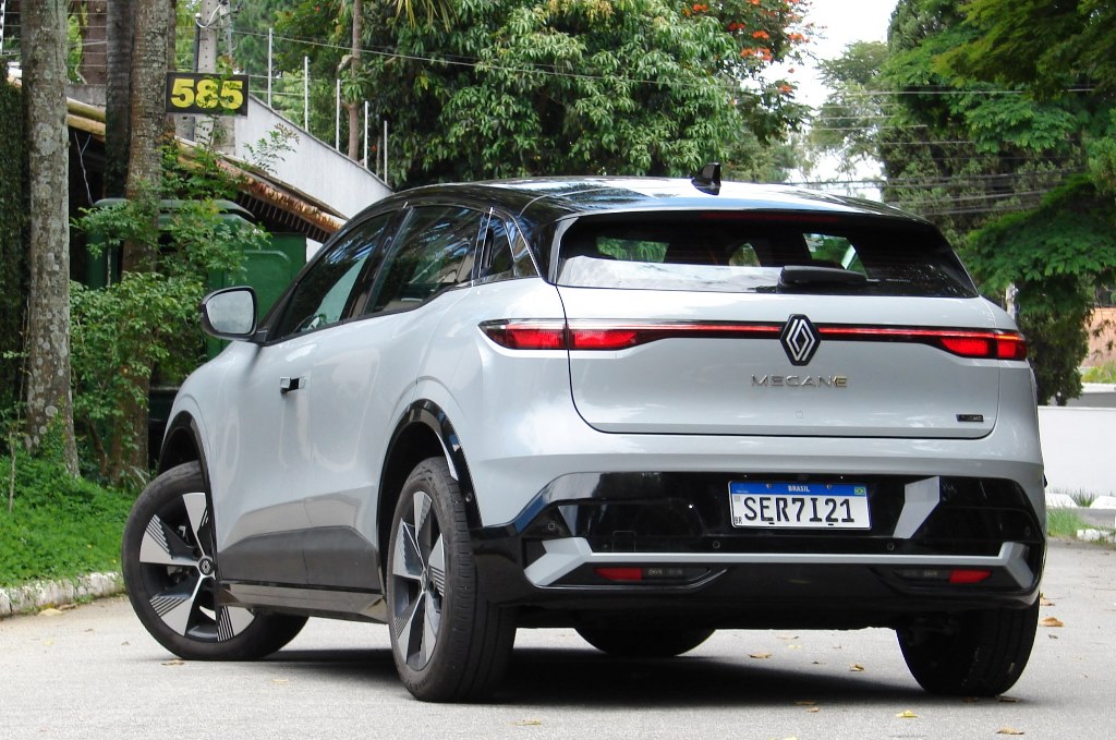 Avaliação: Renault Megane E-Tech elétrico