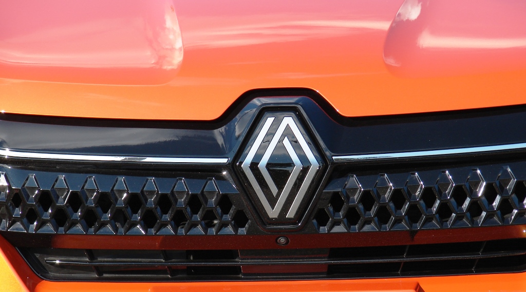 Avaliação: Renault Kardian Première Edition turbo TCe Logo Renault