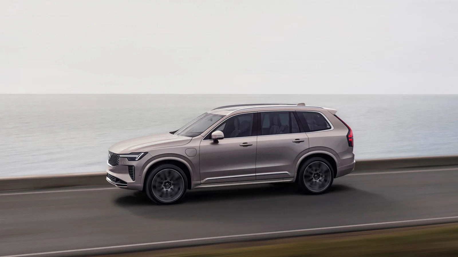 Volvo XC90 2025 tem atualização; veja as novidades