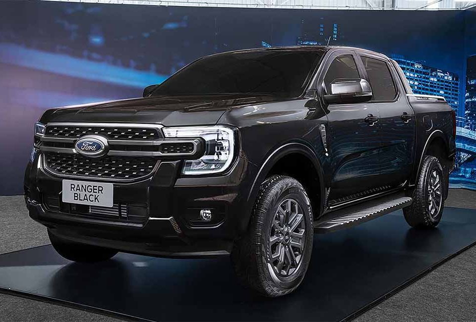 A Ford confirmou o lançamento da nova versão Black para a picape Ranger. O anúncio veio após a fabricante divulgar um teaser em julho, que gerou grande expectativa entre os entusiastas da marca. Ford lança versão Black da nova Ranger