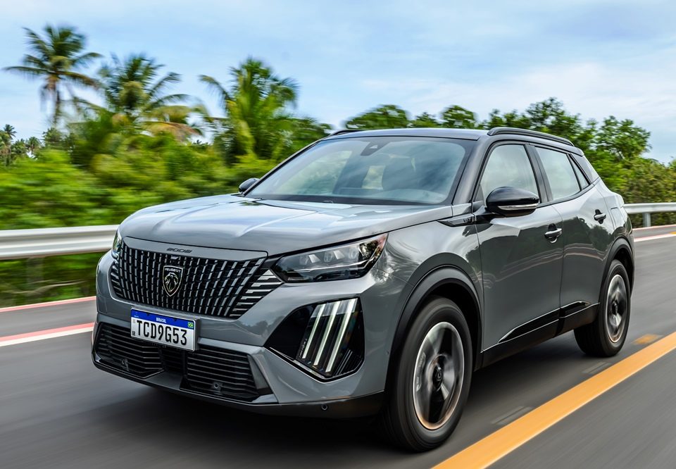 Avaliação: Novo Peugeot 2008 GT 2025