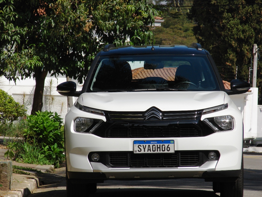 Avaliação: Citroën C3 Aircross Shine 7 lugares 2025 Frente