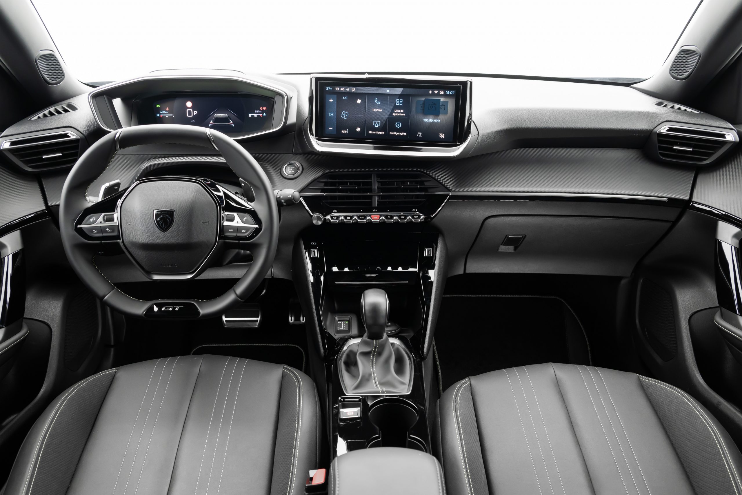 Avaliação: Novo Peugeot 2008 GT 2025 Painel