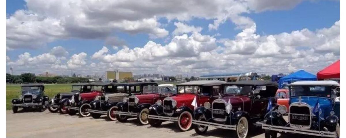 Encontro de Carro Antigo