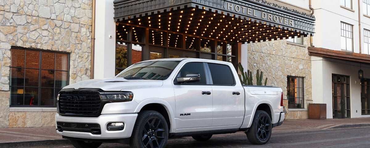 Picape Ram 1500 chega ao Brasil com motor 3.0