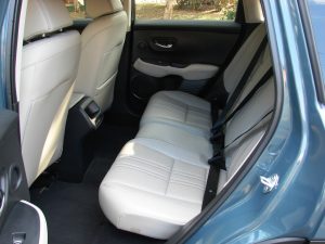 Avaliação: Honda ZR-V Touring o SUV do Civic Interior traseiro