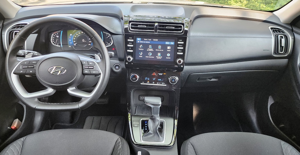 Avaliação: SUV Creta Limited Safety 2024 Painel