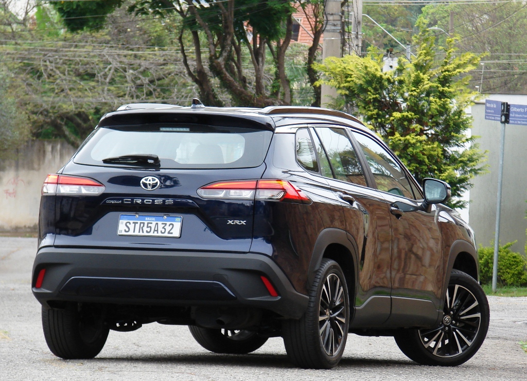Avaliação: Toyota Corolla Cross XRX 2026