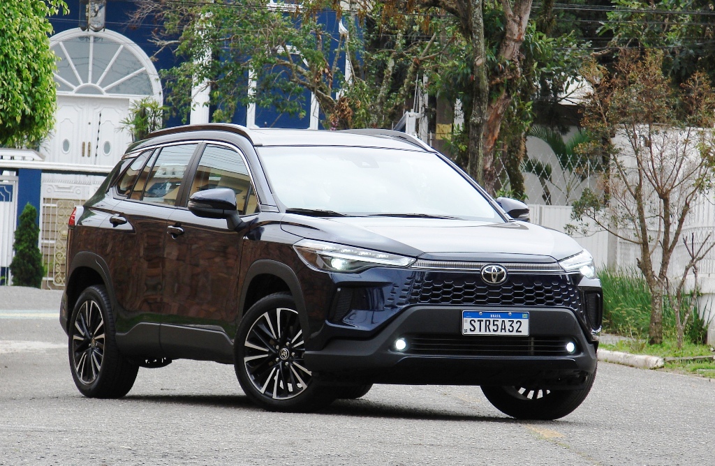 Avaliação: Toyota Corolla Cross XRX 2026