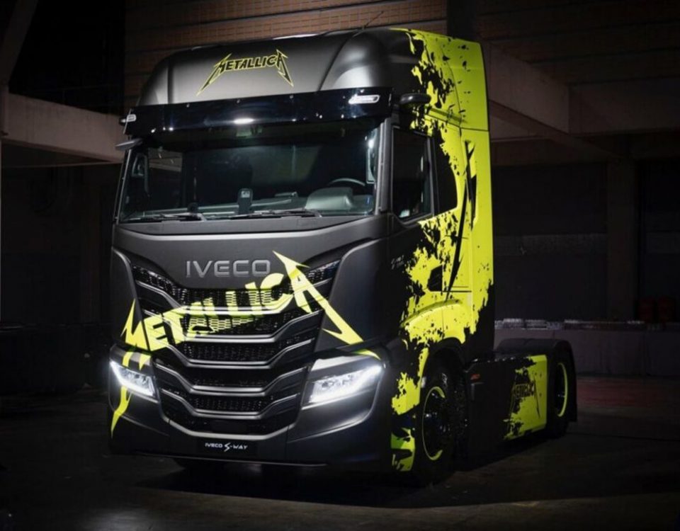 Caminhão do Metallica rende 60 milhões a Iveco