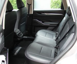 Avaliação: HAVAL H6 PHEV34 2025 Bancos traseiros