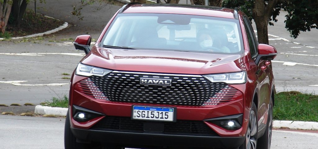 Avaliação: HAVAL H6 PHEV34 2025 Movimento