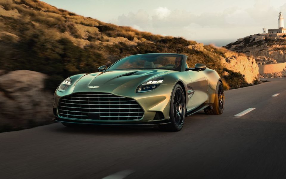 Aston Martin Vanquish Volante: o conversível mais rápido do mundo