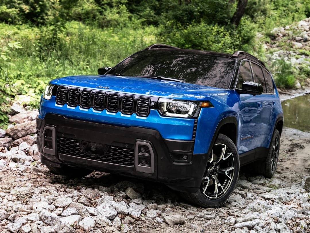 O Jeep Cherokee volta em 2026 trazendo um design robusto