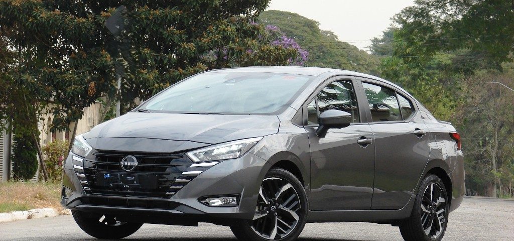Avaliação: Nissan Versa Exclusive 2025