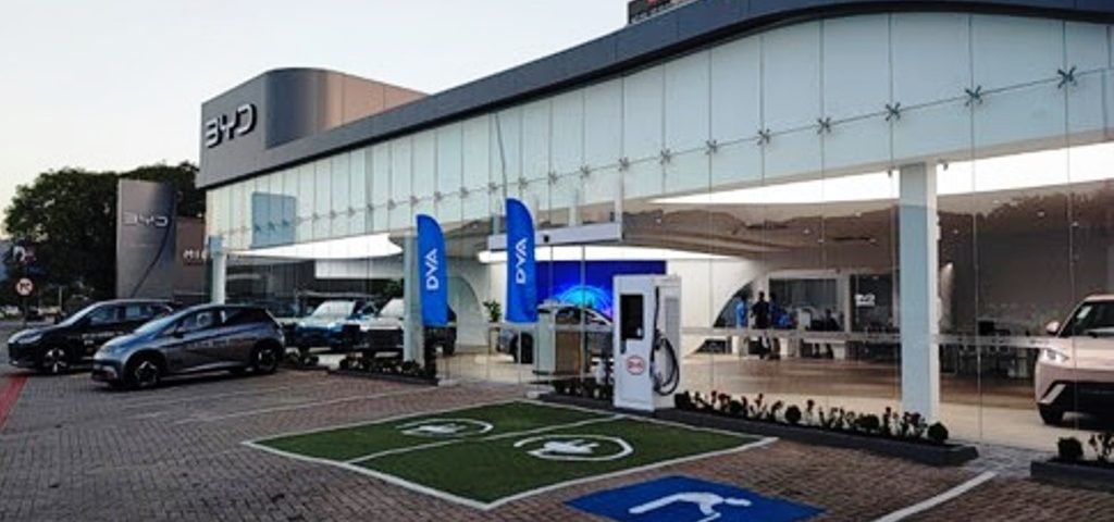 BYD e Tupi Mobilidade lançam serviço inteligente de AutoCarga