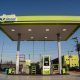 Ambipar inaugura posto de combustível em sua sede, em Nova Odessa (SP), para abastecer veículos corporativos com etanol produzido a partir de resíduos de alimentos | Foto: Ambipar/Divulgação