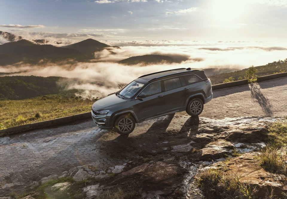Vídeo: Veja a Avaliação do Jeep Commander 2025