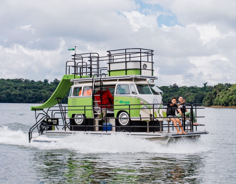 Kombi Corujinha Flutuante
