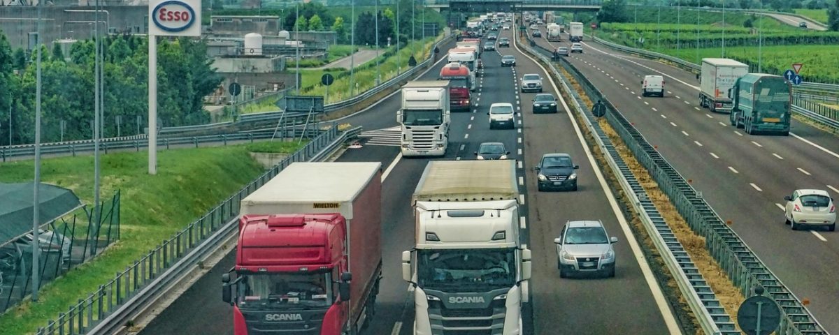 Transporte de veículos: tecnologia, legalidade e transparência