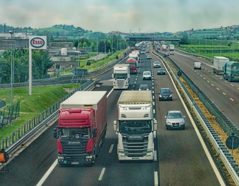 Transporte de veículos: tecnologia, legalidade e transparência