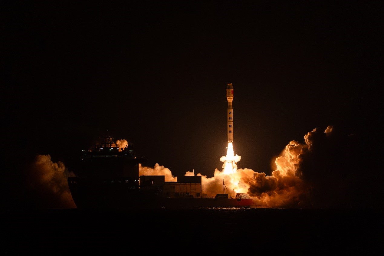 Geely amplia constelação de satélites para reforçar conectividade