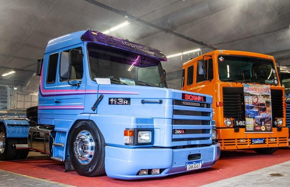 Caminhões e Caminhonetes Antigos têm encontro na Serra Gaúcha