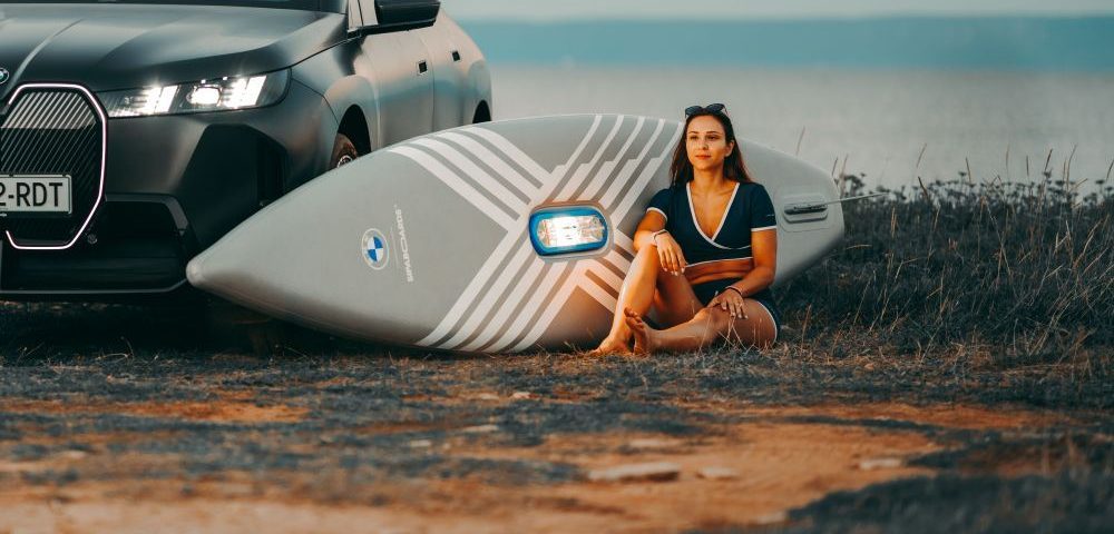 BMW lançou uma prancha de stand-up paddle elétrica