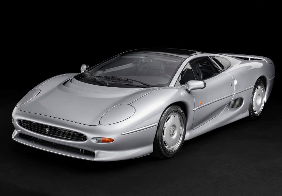 Museu Carde expõe carros icônicos no Salão do Automóvel