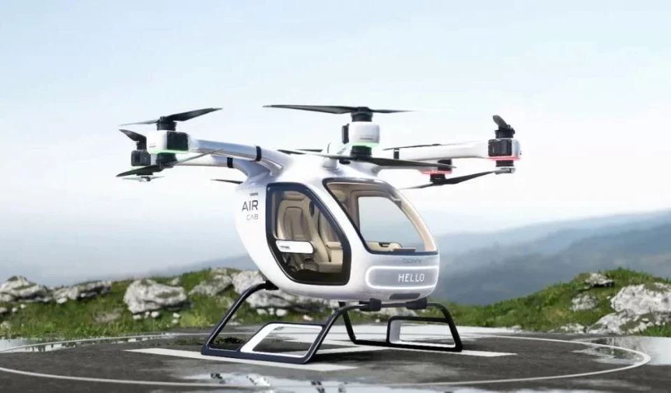 GAC apresenta carro voador no Salão do Automóvel