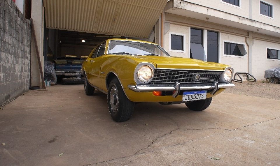 Salão do Automóvel terá leilão ao vivo de raro Ford Maverick