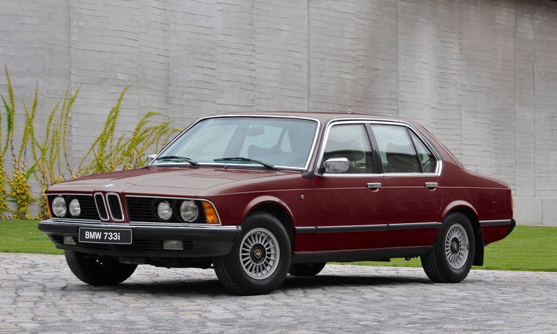 BMW Série 7 é destaque na série Stranger Things