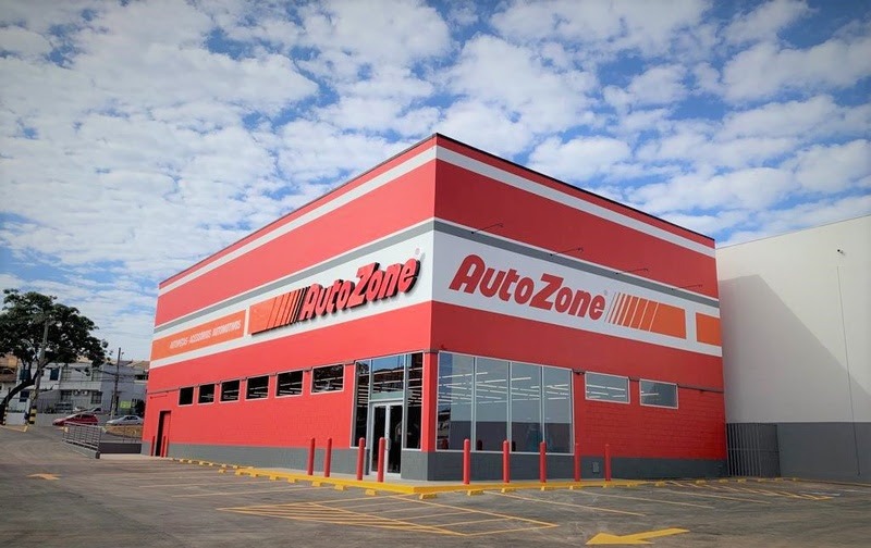 A AutoZone, maior rede de autopeças do mundo, anuncia o lançamento de seu primeiro Programa de Estágio no Brasil