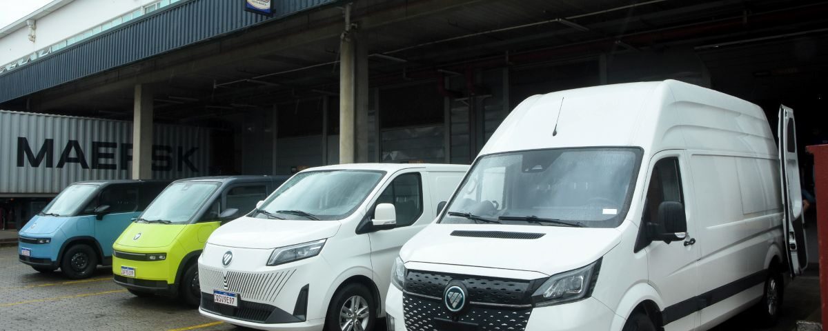 Foton lança sete veículos comerciais elétricos