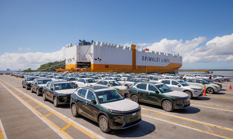 Geely EX5 EM-i desembarca no Brasil